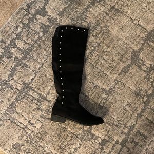 Size 8 knee length boots